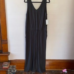 BNWT gray XL jumpsuit